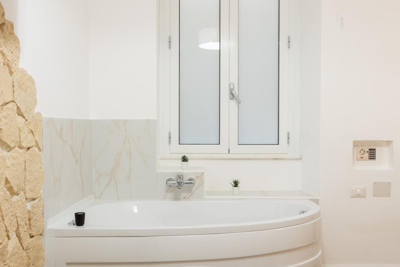 Fior Di Loto Rooms Cagliari Zewnętrze zdjęcie